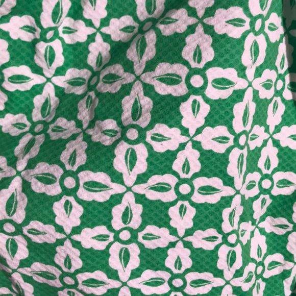 Green and white dress - Picture 2 of 2